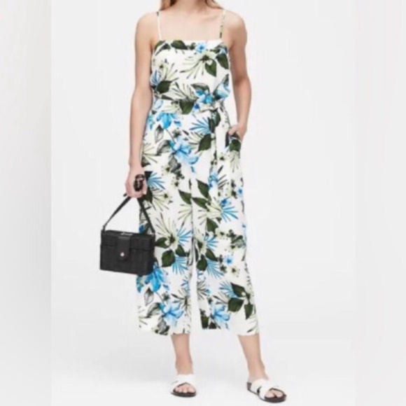 Banana Republic Blue and Green Floral Jumpsuit - Picture 2 of 9